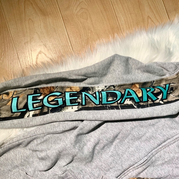 Tunic Camo Sweatshirt - Picture 4 of 4